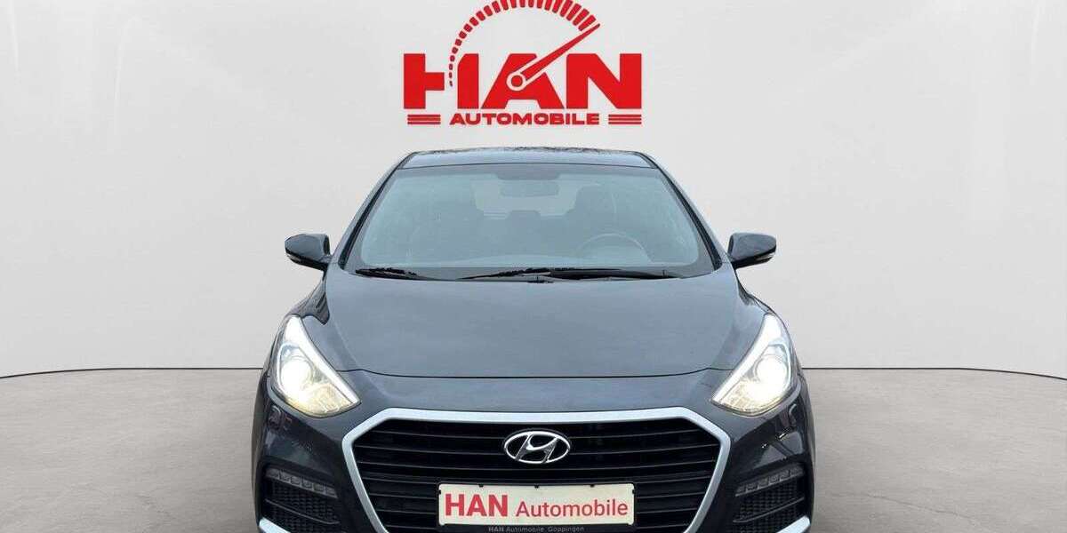 Hyundai i30 73.418 km 12.990 &euro; Göppingen 73037