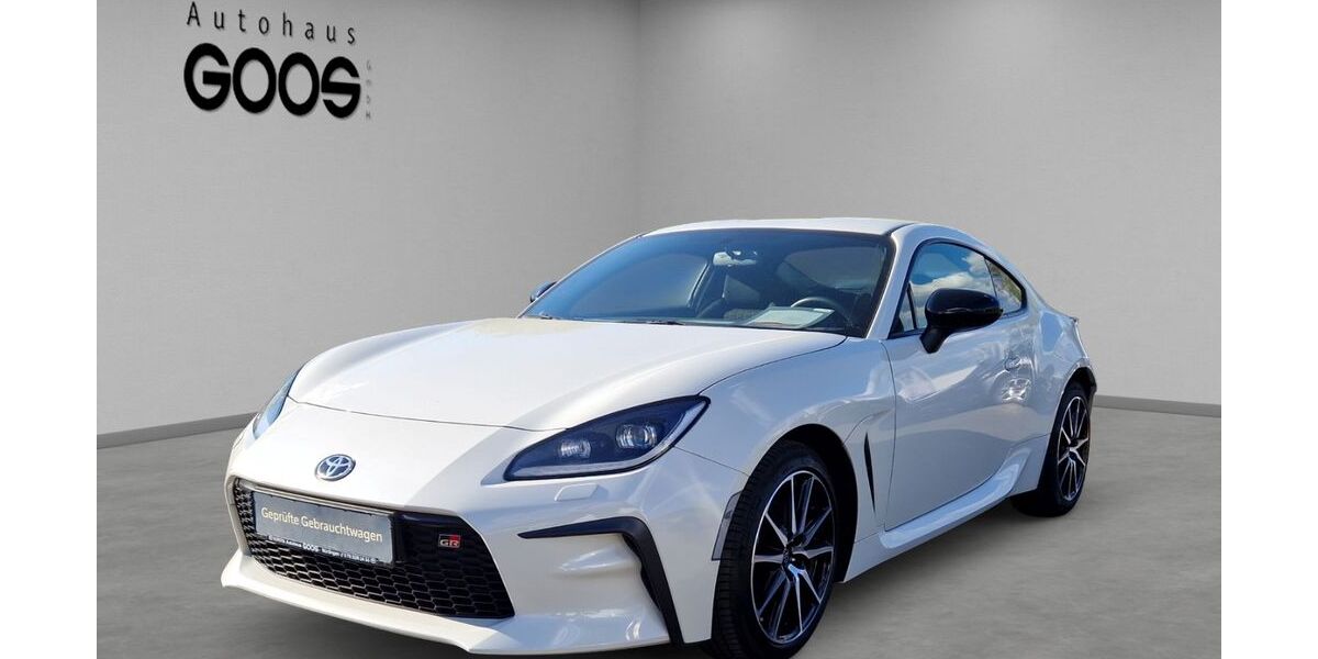 Toyota GR86 18.981 km 37.990 &euro; Nürtingen 72622
