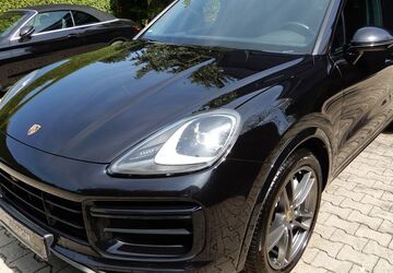 Porsche Cayenne 68.000 km 58.880 &euro; Dettingen unter Teck 73265
