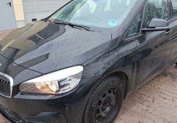 BMW 216 167.466 km 8.990 &euro; Stuttgart 70437