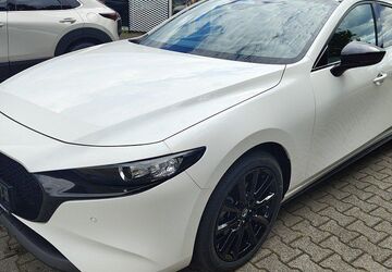 Mazda 3 3.024 km 26.490 &euro; Vaihingen 71665