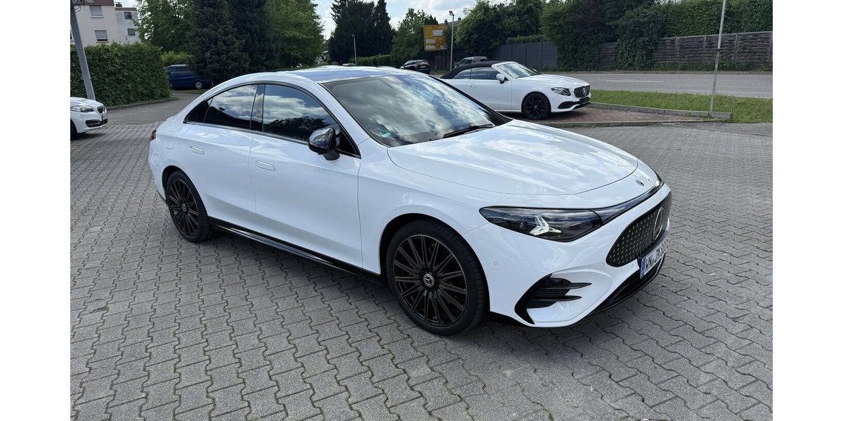 Mercedes-Benz CLA 350 4Matic mit EQ Technologie AMG Styling 11.000 km 61.500 &euro; Schorndorf 73614