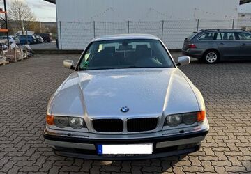BMW 728 320.000 km 5.499 &euro; Stuttgart 70186