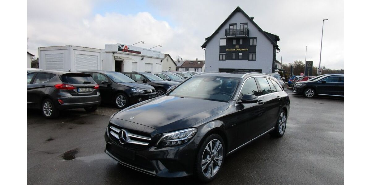 Mercedes-Benz C 300 74.000 km 23.990 &euro; Böblingen 71032
