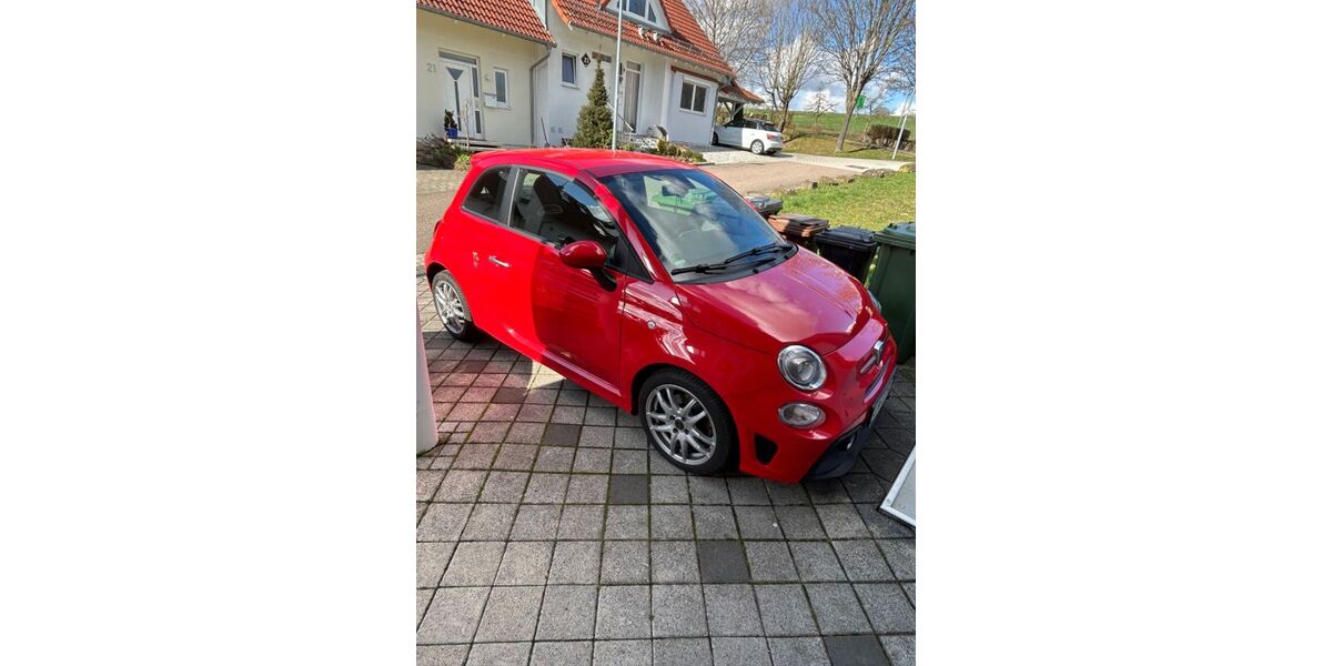 Abarth 595 35.000 km 17.400 &euro; Bietigheim 74321