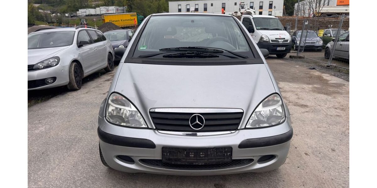 Mercedes-Benz A 170 194.000 km 1.250 &euro; Stuttgart 70376