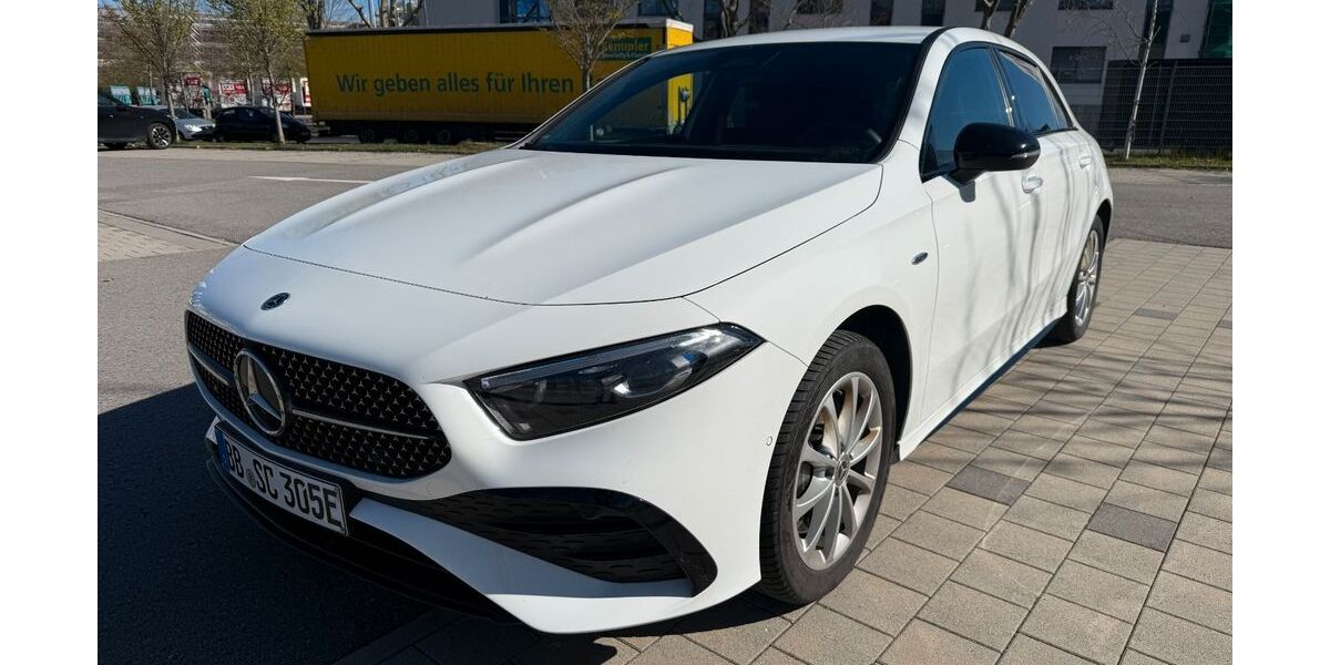 Mercedes-Benz A 250 18.000 km 38.000 &euro; Böblingen 71034