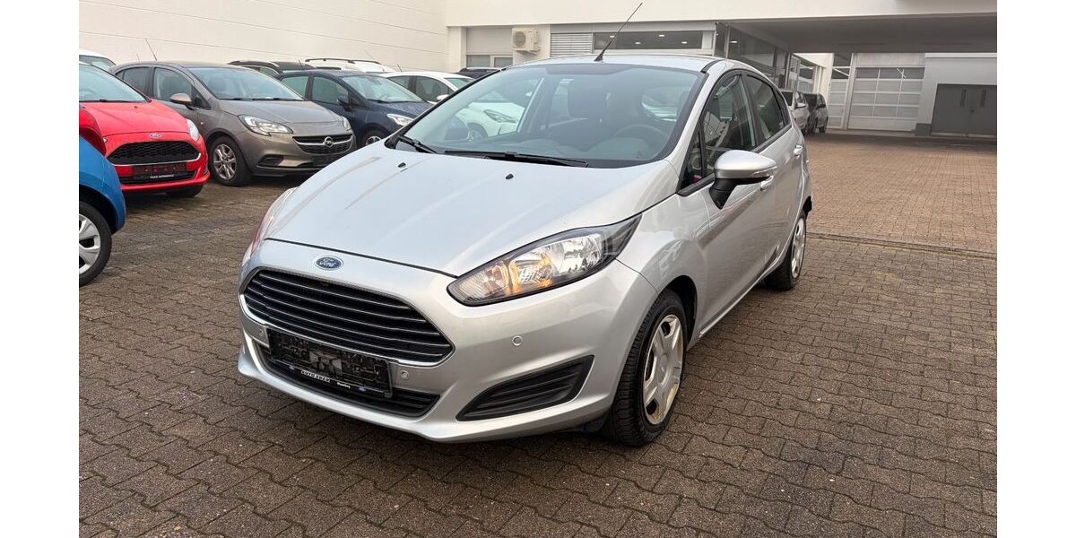 Ford Fiesta 107.944 km 7.995 &euro; Stuttgart 70597