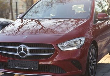 Mercedes-Benz B 250 27.500 km 25.490 &euro; Böblingen-Süd 71032