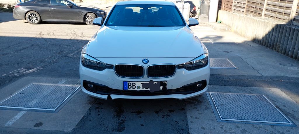 BMW 320 247.000 km 8.900 &euro; Böblingen 71034