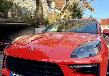 Porsche Macan 153.000 km 29.999 &euro; Stuttgart 70192