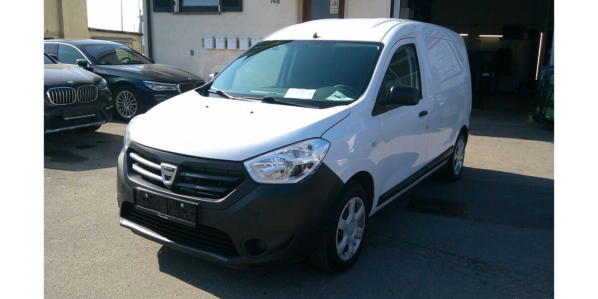Dacia Dokker 82.000 km 5.640 &euro; Sindelfingen 71065