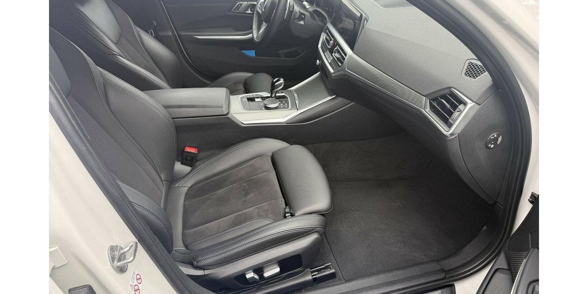 BMW 320d M Sport 19 Zoll Virtual Laser AHK Standh. 87.000 km 29.650 &euro; Schorndorf 73614