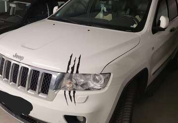 Jeep Grand Cherokee 148.000 km 16.800 &euro; Korb 71404