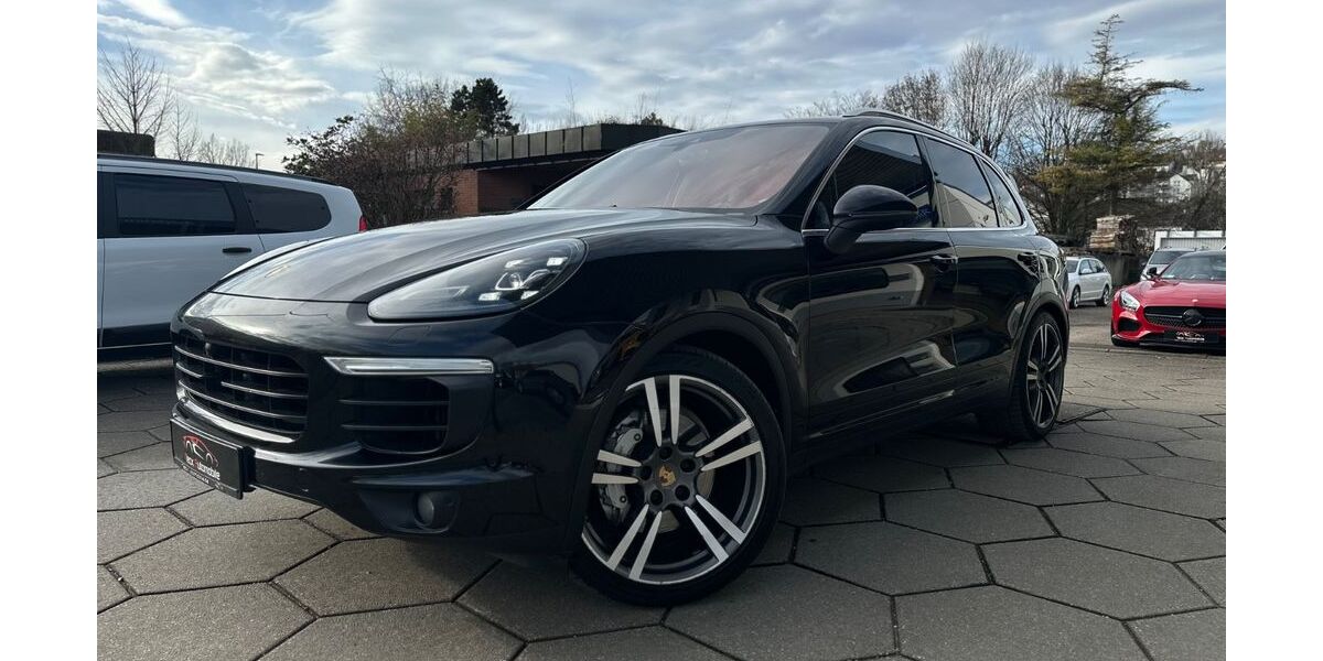 Porsche Cayenne 281.000 km 24.900 &euro; Unterensingen 72669