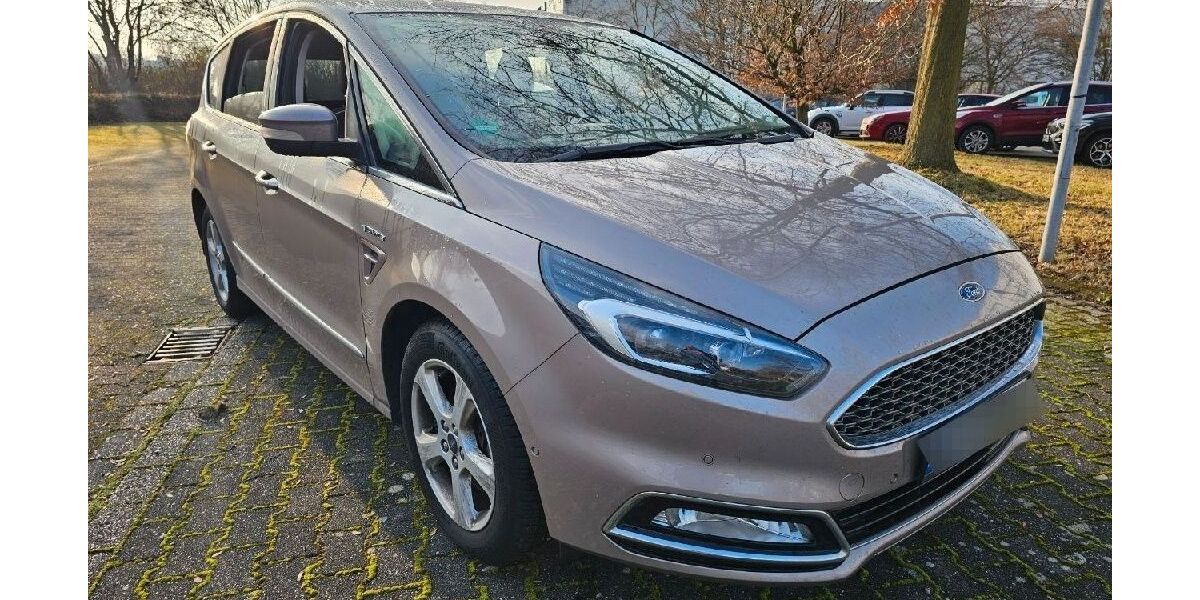 Ford S-Max 182.000 km 11.999 &euro; Ditzingen 71254