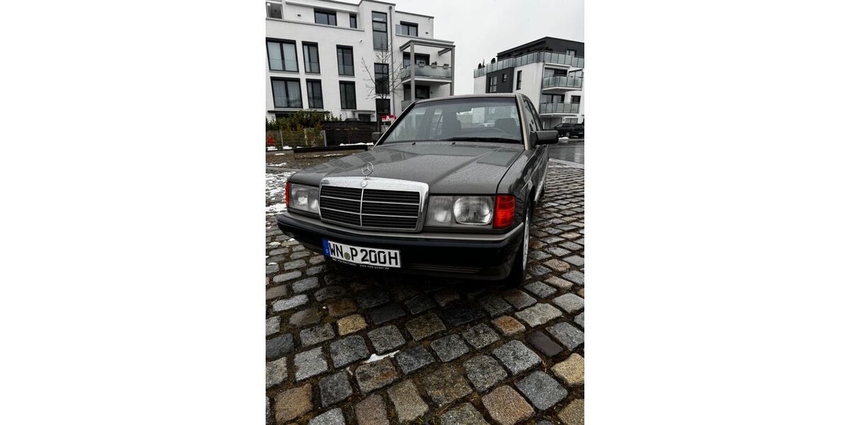 Mercedes-Benz 190 188.159 km 14.990 &euro; Winnenden 71364