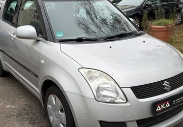 Suzuki Swift 53.500 km 3.999 &euro; Ludwigsburg 71638