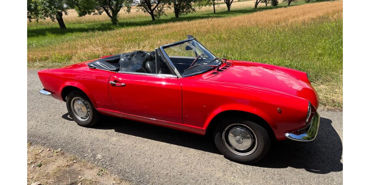 Fiat 124 Spider 55.000 km 11.000 &euro; Stuttgart 70178