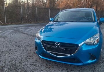 Mazda 2 129.000 km 7.499 &euro; stuttgart 70469