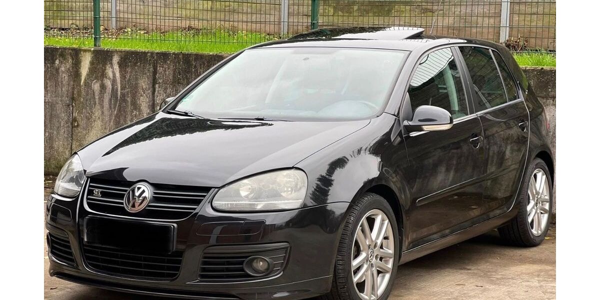 VW Golf 270.000 km 3.990 &euro; Ludwigsburg 71642