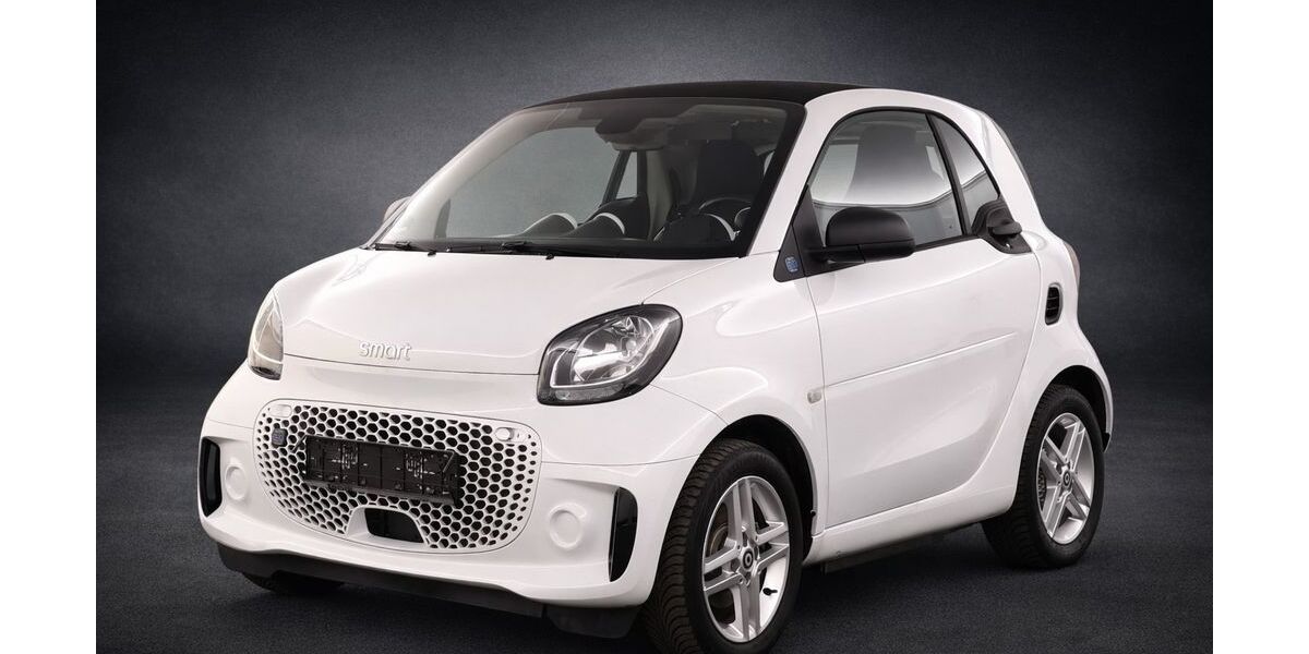 Smart ForTwo 24.383 km 11.900 &euro; Uhingen 73066