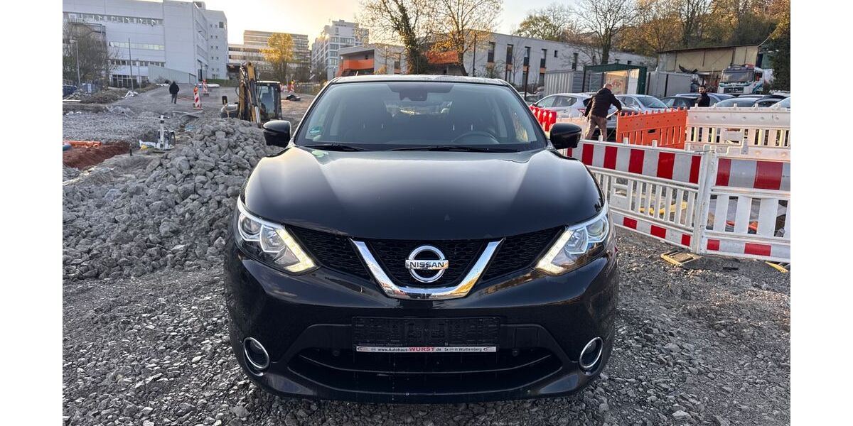 Nissan Qashqai 132.000 km 11.999 &euro; Stuttgart 70376