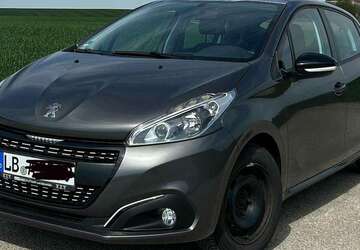 Peugeot 208 63.944 km 9.600 &euro; Ditzingen, Stadt 71254