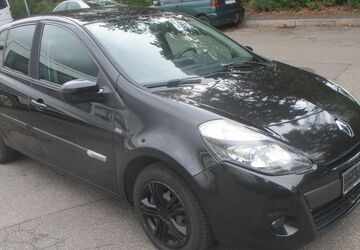 Renault Clio 145.850 km 3.999 &euro; Böblingen 71032