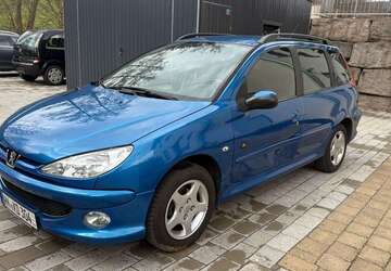 Peugeot 206 151.937 km 2.200 &euro; Sulzbach/Murr 71560