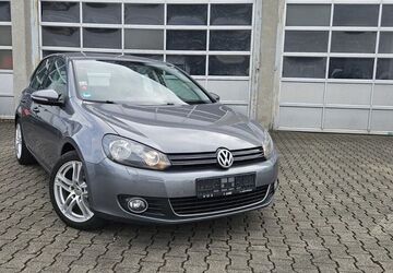 VW Golf 184.708 km 4.900 &euro; Waiblingen Neustadt ( 15 km von Stuttgart ) 71336