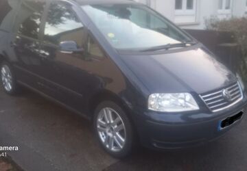 VW Sharan 219.000 km 3.750 &euro; Leinfelden 70771