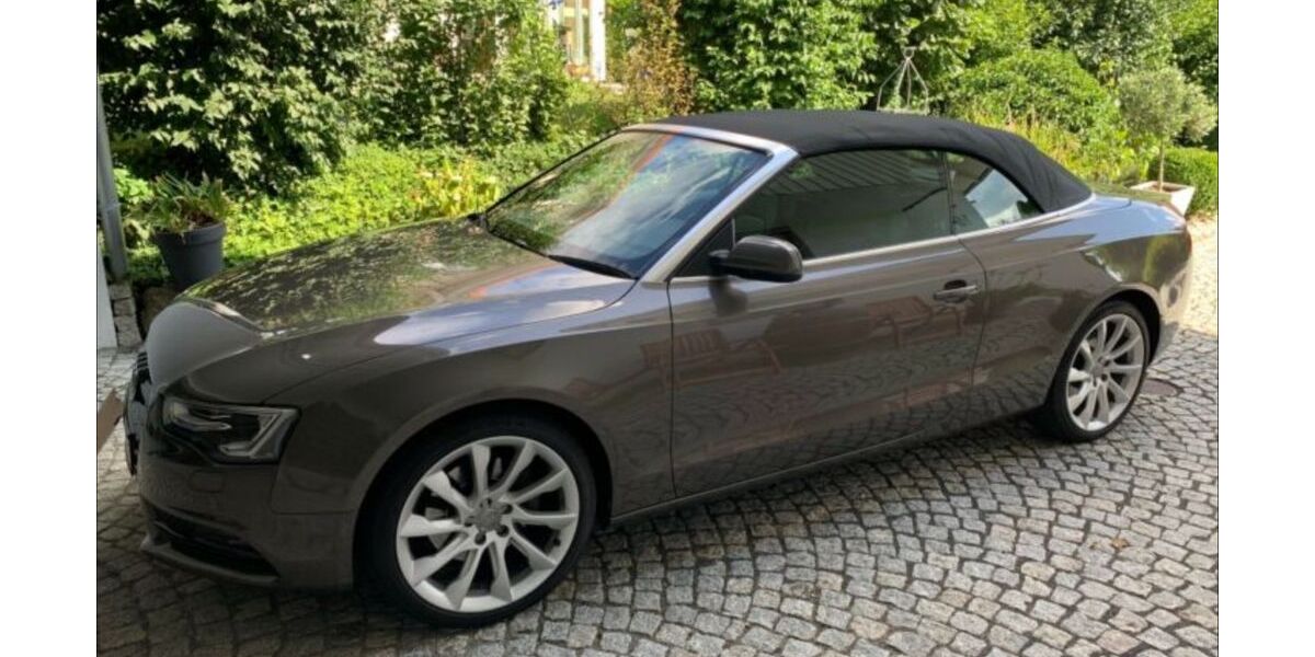 Audi A5 87.000 km 21.900 &euro; Esslingen 73732