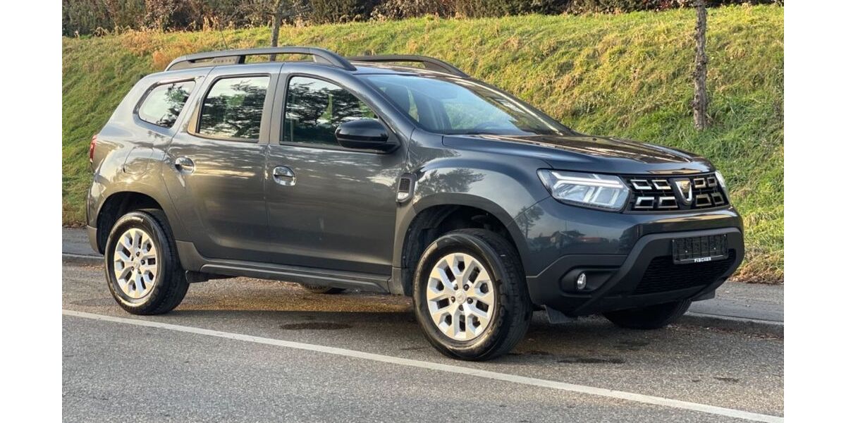 Dacia Duster 80.000 km 12.500 &euro; Fellbach 70736