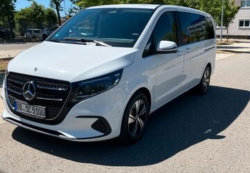 Mercedes-Benz 220 25.000 km 65.100 &euro; Böblingen 71034