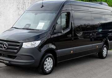 Mercedes-Benz Sprinter 32.700 km 58.900 &euro; Dettingen 73265