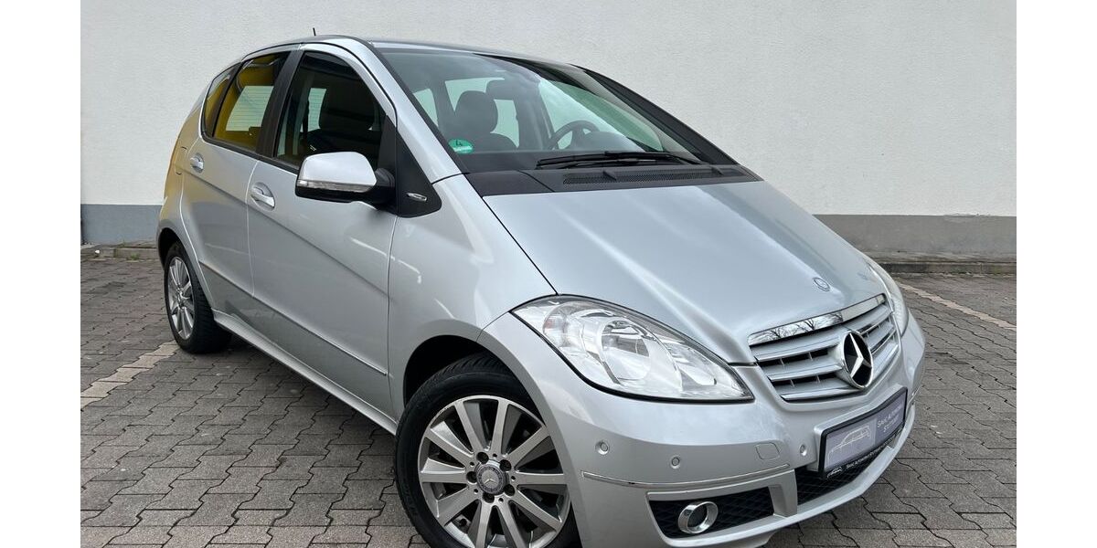 Mercedes-Benz A 180 138.750 km 6.290 &euro; Stuttgart 70378
