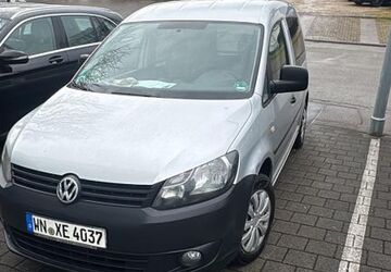 VW Caddy 158.187 km 5.900 &euro; Fellbach 70736