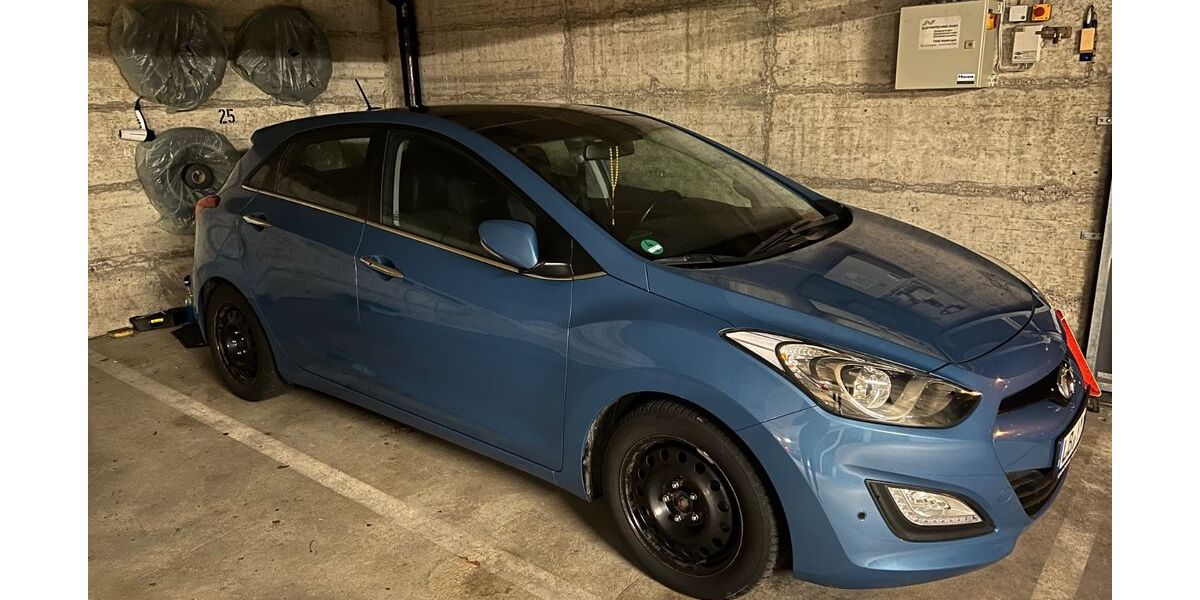 Hyundai i30 85.000 km 9.000 &euro; Schwieberdingen 71701