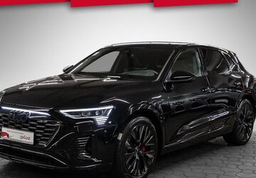 Audi Q8 e-tron 60.872 km 46.350 &euro; Stuttgart 70563