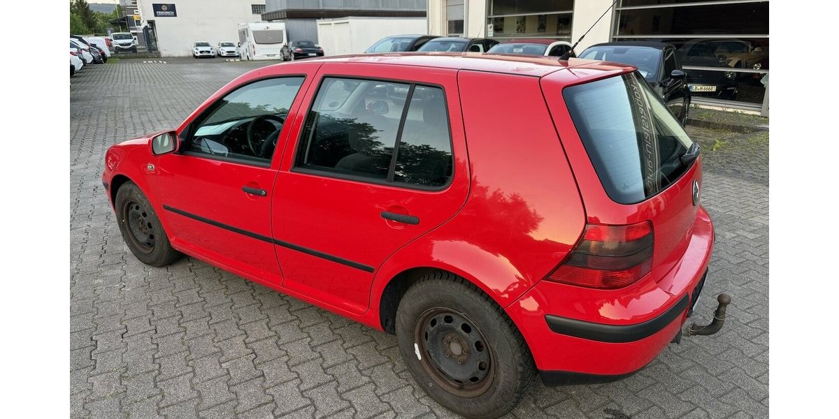 VW Golf IV 1.6 *Automatik,TÜV neu* 208.000 km 1.580 &euro; Schorndorf 73614