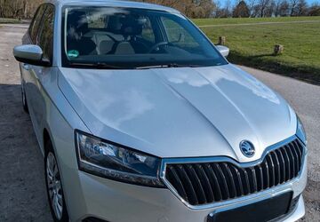 Skoda Fabia 54.314 km 12.490 &euro; Gerlingen 70839