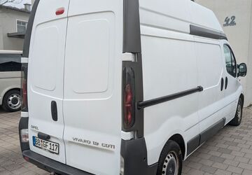 Opel Vivaro 49.448 km 7.490 &euro; Leonberg 71229