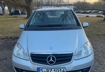 Mercedes-Benz A 180 196.000 km 7.850 &euro; Stuttgart 70597