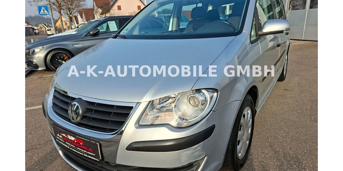 VW Touran 189.430 km 2.299 &euro; Deizisau 73779