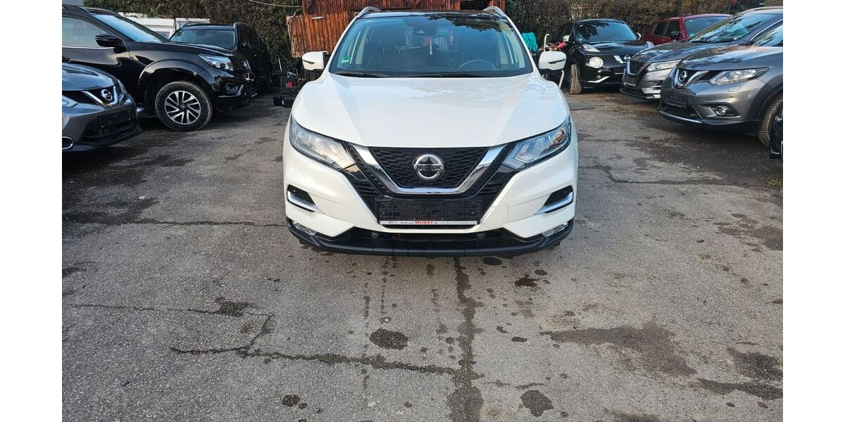 Nissan Qashqai 72.000 km 12.500 &euro; Stuttgart 70376