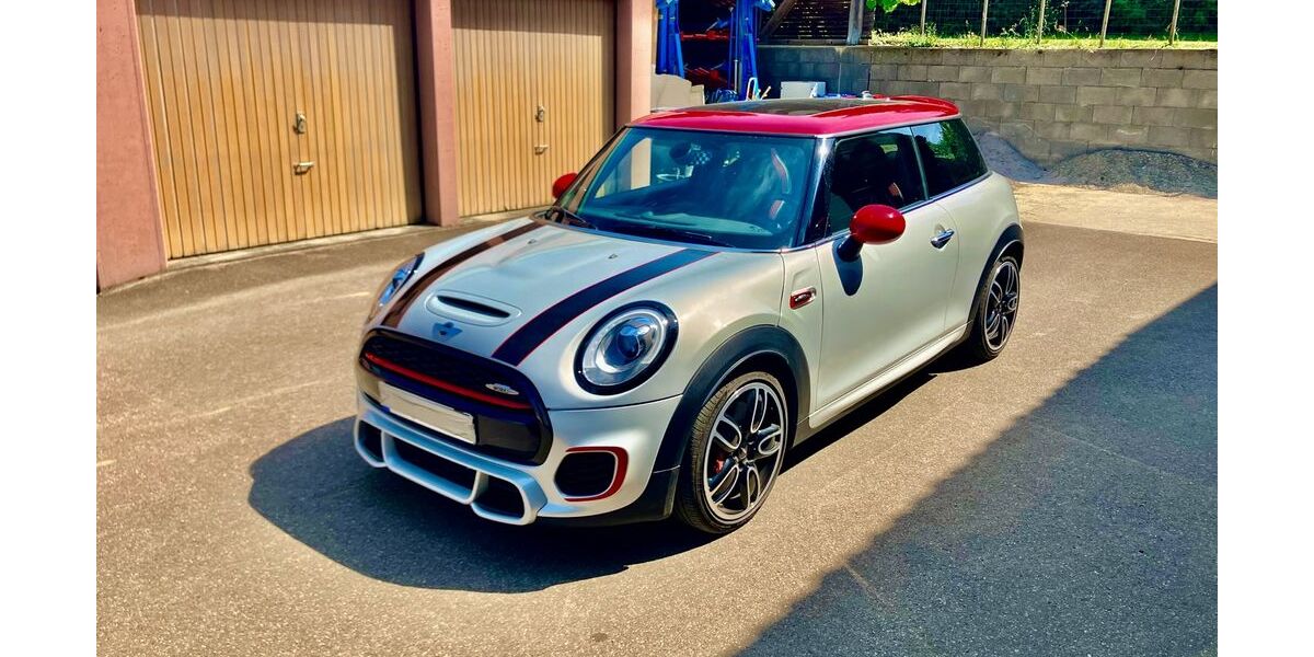 Mini John Cooper Works 129.855 km 16.390 &euro; Ebersbach 73061