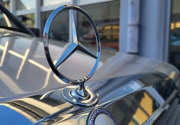 Mercedes-Benz 190 149.000 km 8.900 &euro; Stuttgart 70372