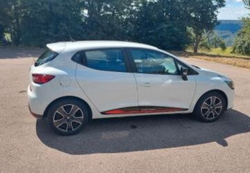 Renault Clio 148.000 km 5.500 &euro; Altbach 73776
