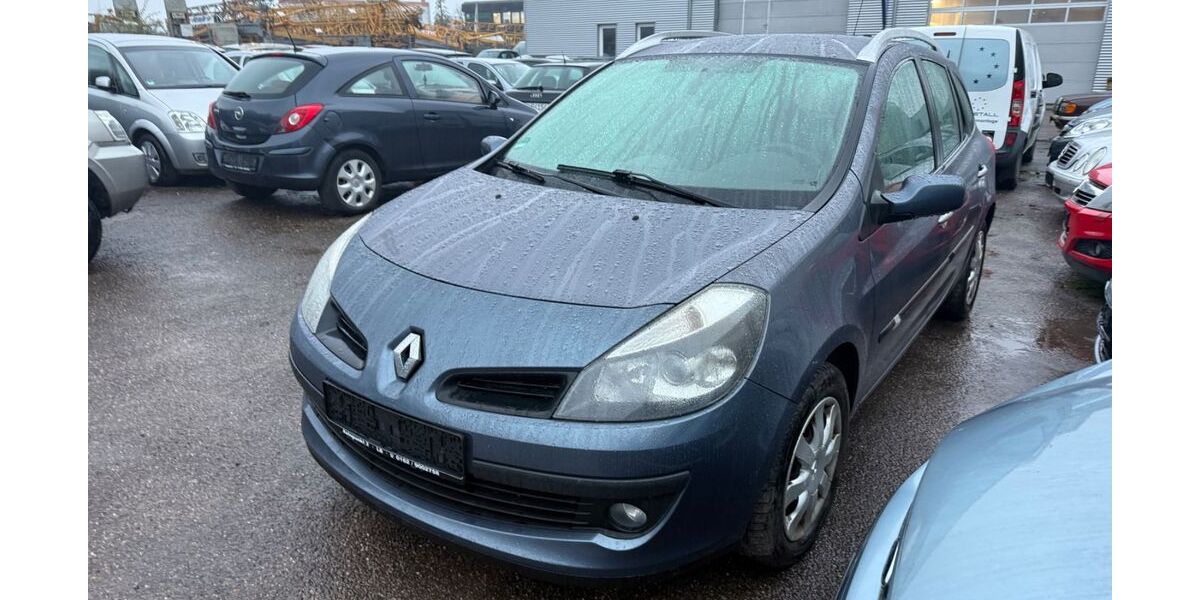 Renault Clio 110.000 km 4.990 &euro; MÖGLINGEN 71696